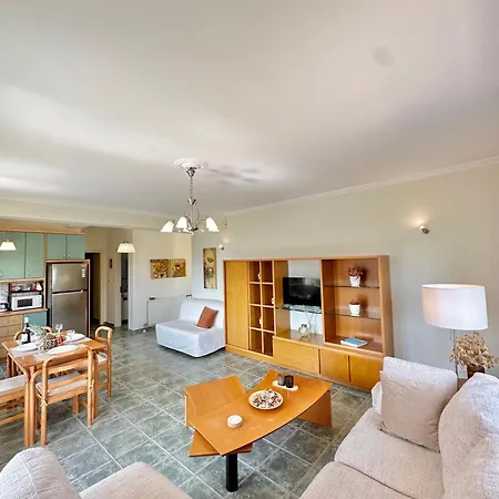 Kate's Place Apartment, 5' Walk From The Lejlighed